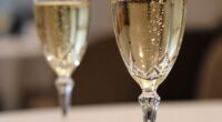 elegant delicate refined sparkling