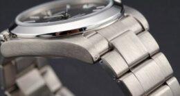 evaluating premium material craftsmanship
